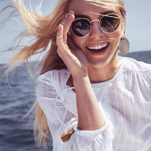 Load image into Gallery viewer, ALEVALS Small Frame Round Sunglasses