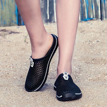 Load image into Gallery viewer, Beach Slippers