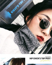Load image into Gallery viewer, ALEVALS Small Frame Round Sunglasses
